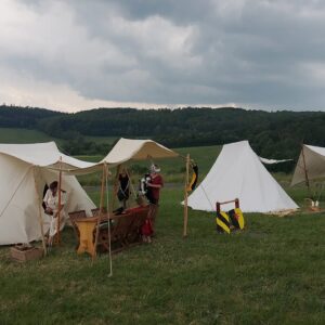 Aufbaustimmung im Ritterlager